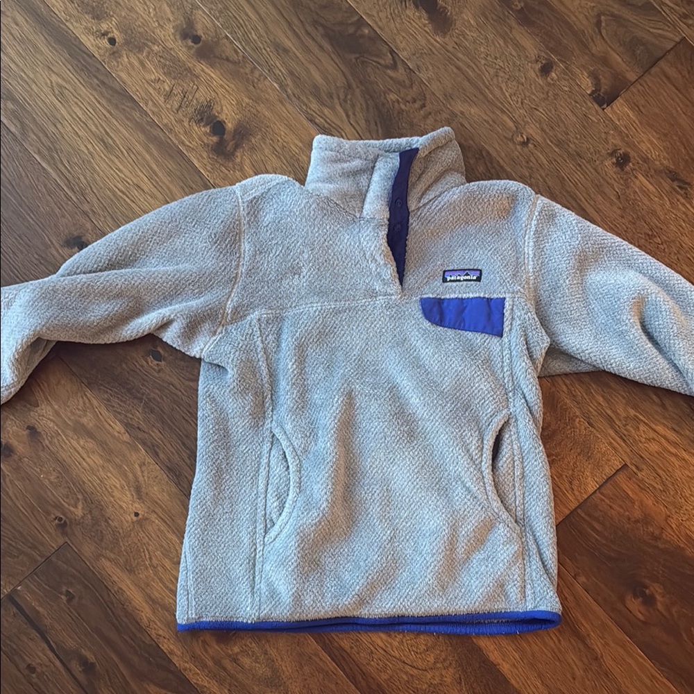 Patagonia Gray and Blue Cowl Neck Sweater Warmth and Versatility